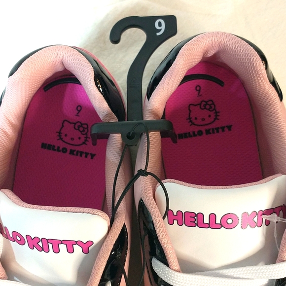 Hello Kitty NWT tennis shoes, sneakers ladies size 9, vegan leather. (F) - Picture 6 of 6
